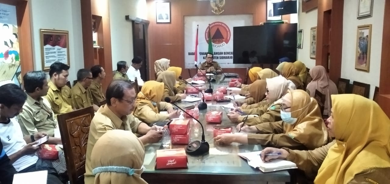 Rapat Koordinasi Persiapan Pelaksanaan KKN Universitas Dr. Soetomo Surabaya di 30 Sekolah Dasar di Kecamatan Taman 