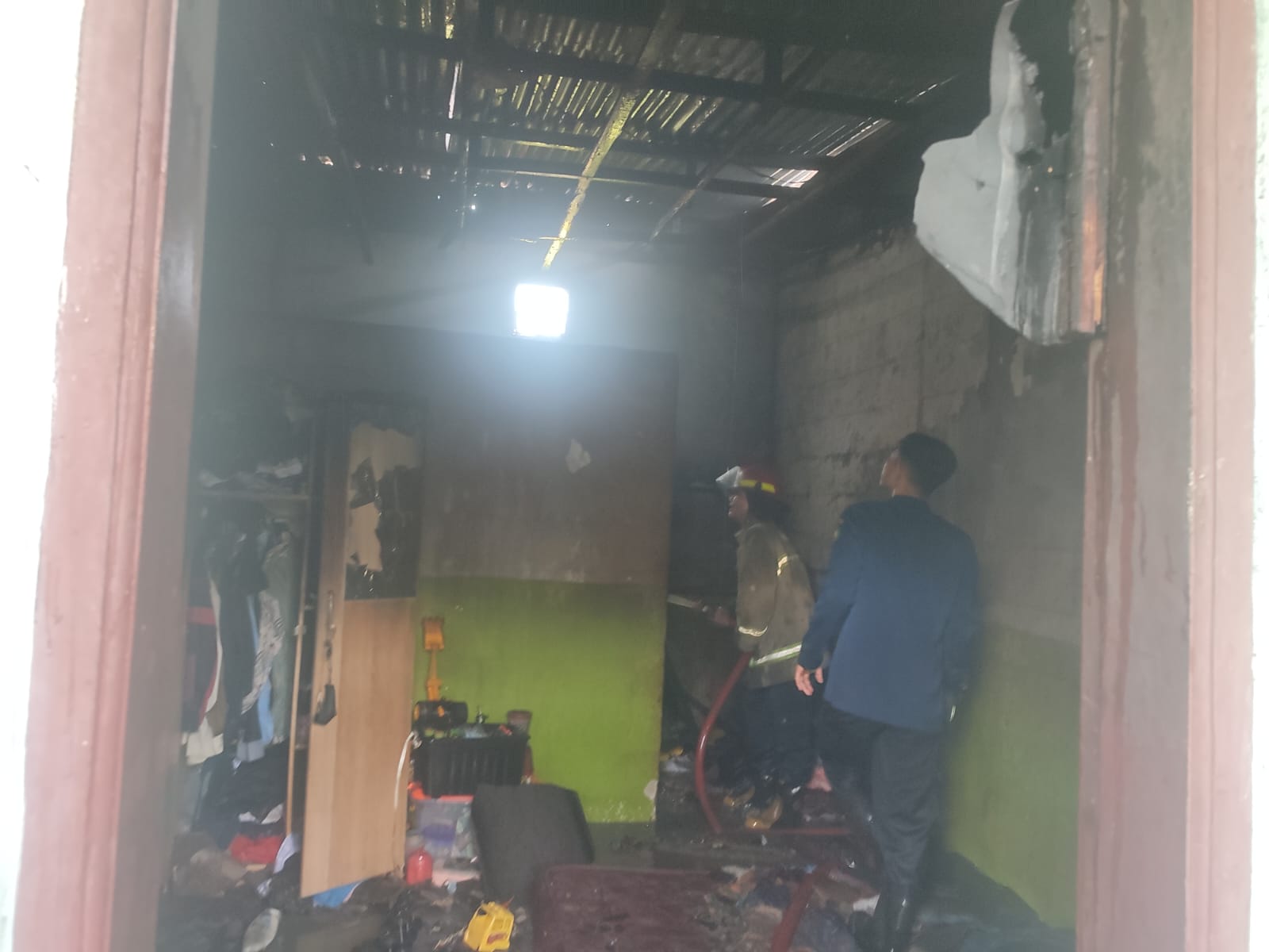 Kebakaran Rumah Warga di Kelurahan Cemengkalang, Kecamatan Sidoarjo